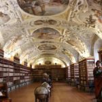 世界一美しい図書館？？プラハのストラホフ修道院図書館